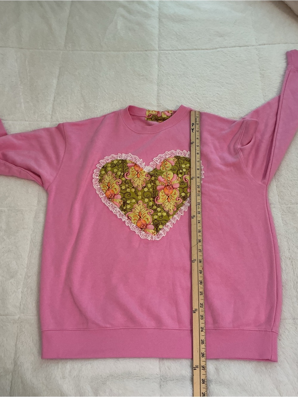 Pink Heart Appliqué Sweatshirt - Picture 5 of 6